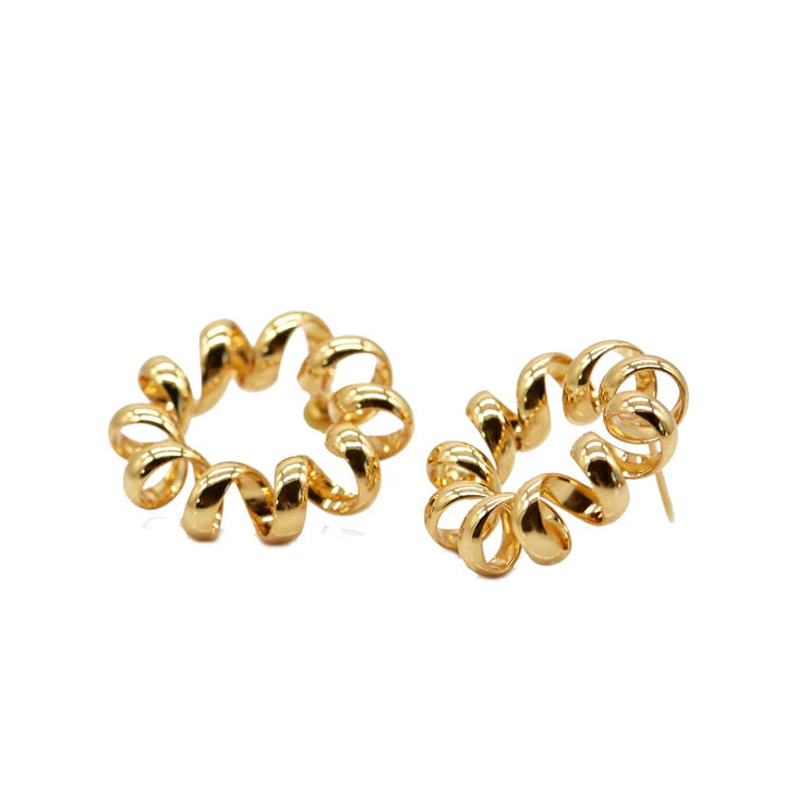 How Long Does 18K Gold Plated Jewelry Last?