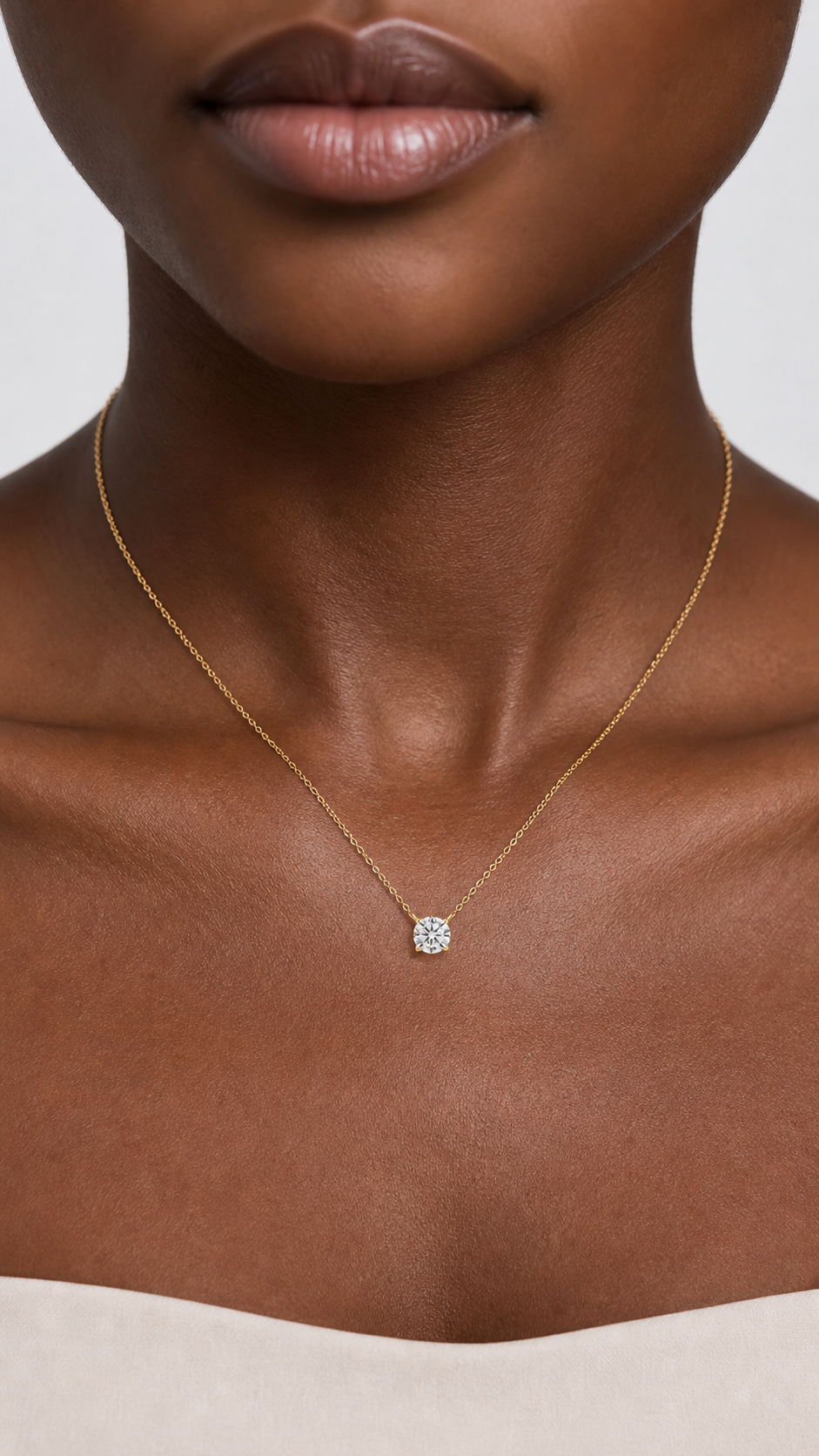 Elara Solitaire Necklace