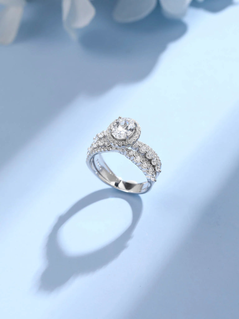 10 Reasons Why You Need to Choose a Cubic Zirconia Engagement Ring in 2024
