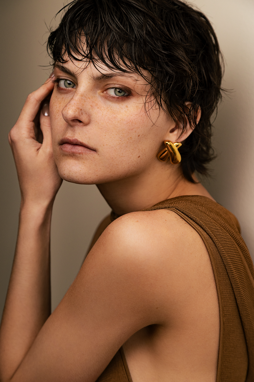 Bond Sculptural Studs - Crisscross Geometric Statement Earrings with Luxury Gold Finish